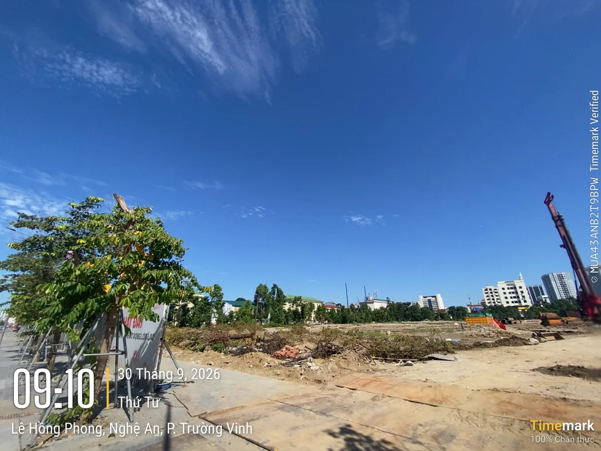 Công trường Sun Glory Residence mặt đường Lê Hồng Phong, phường Trường Vinh